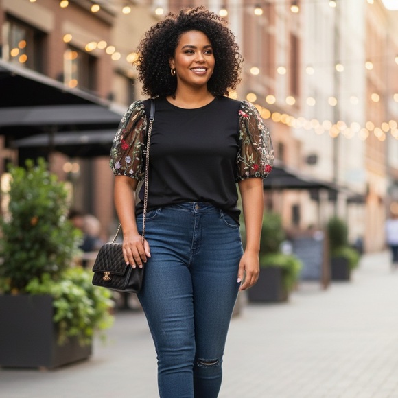 Joie NWT Black Embroidered Floral Mesh Sleeve Top Plus Size 1X or 3X - Picture 2 of 11